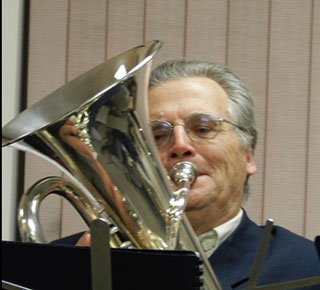 Anton, euphonium